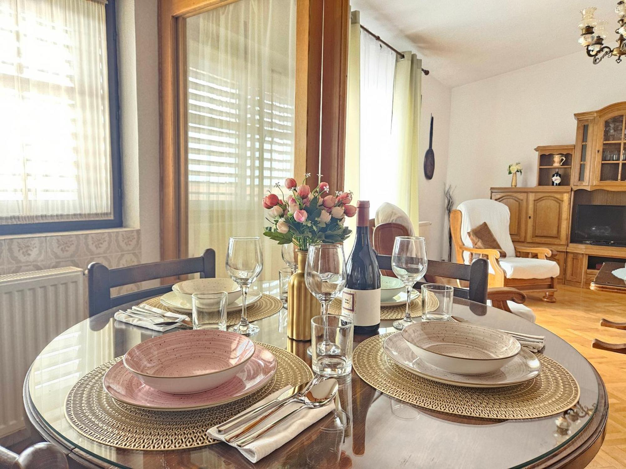 Apartments Brkulj Макарска Екстериор снимка