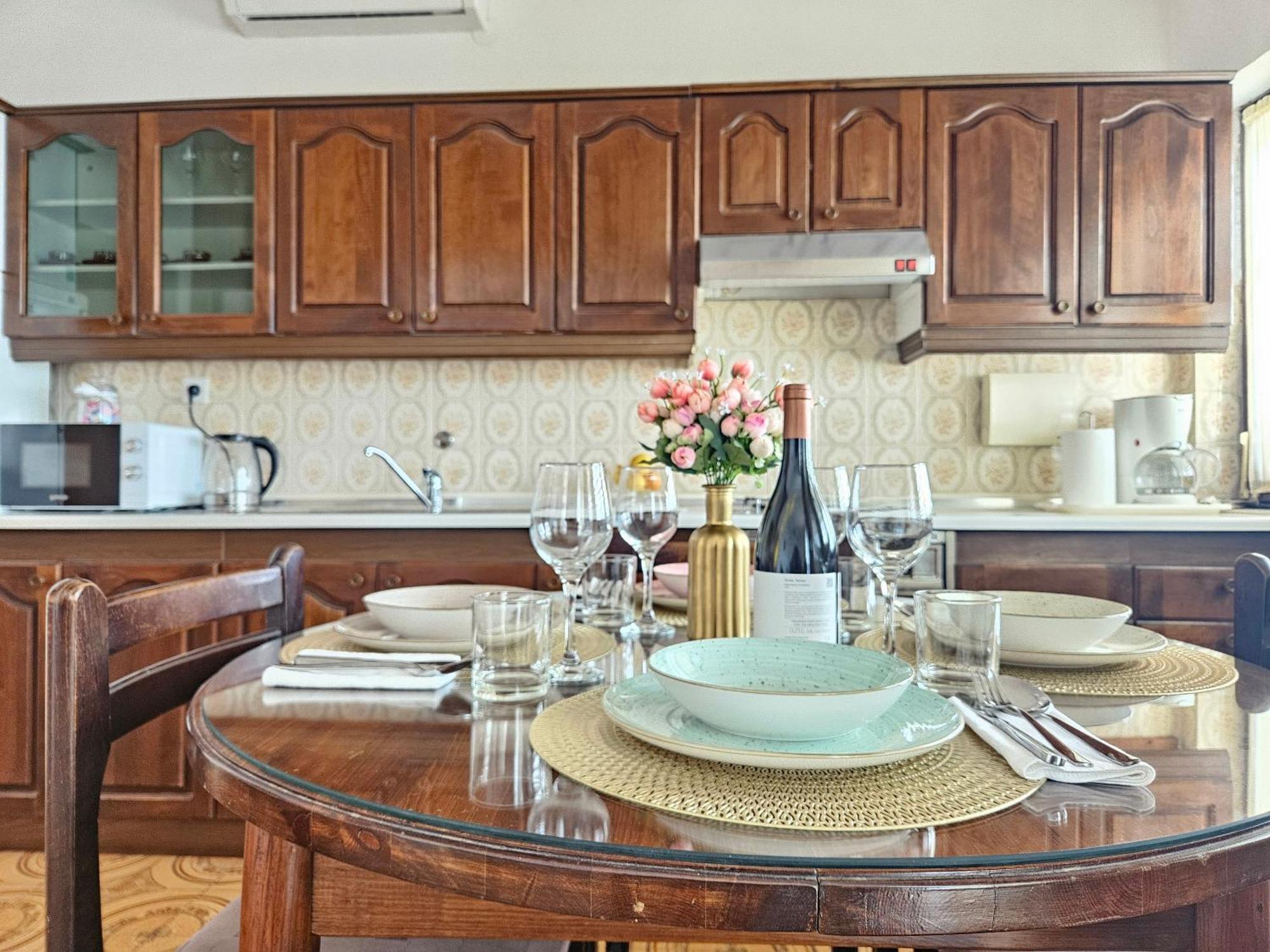 Apartments Brkulj Макарска Екстериор снимка